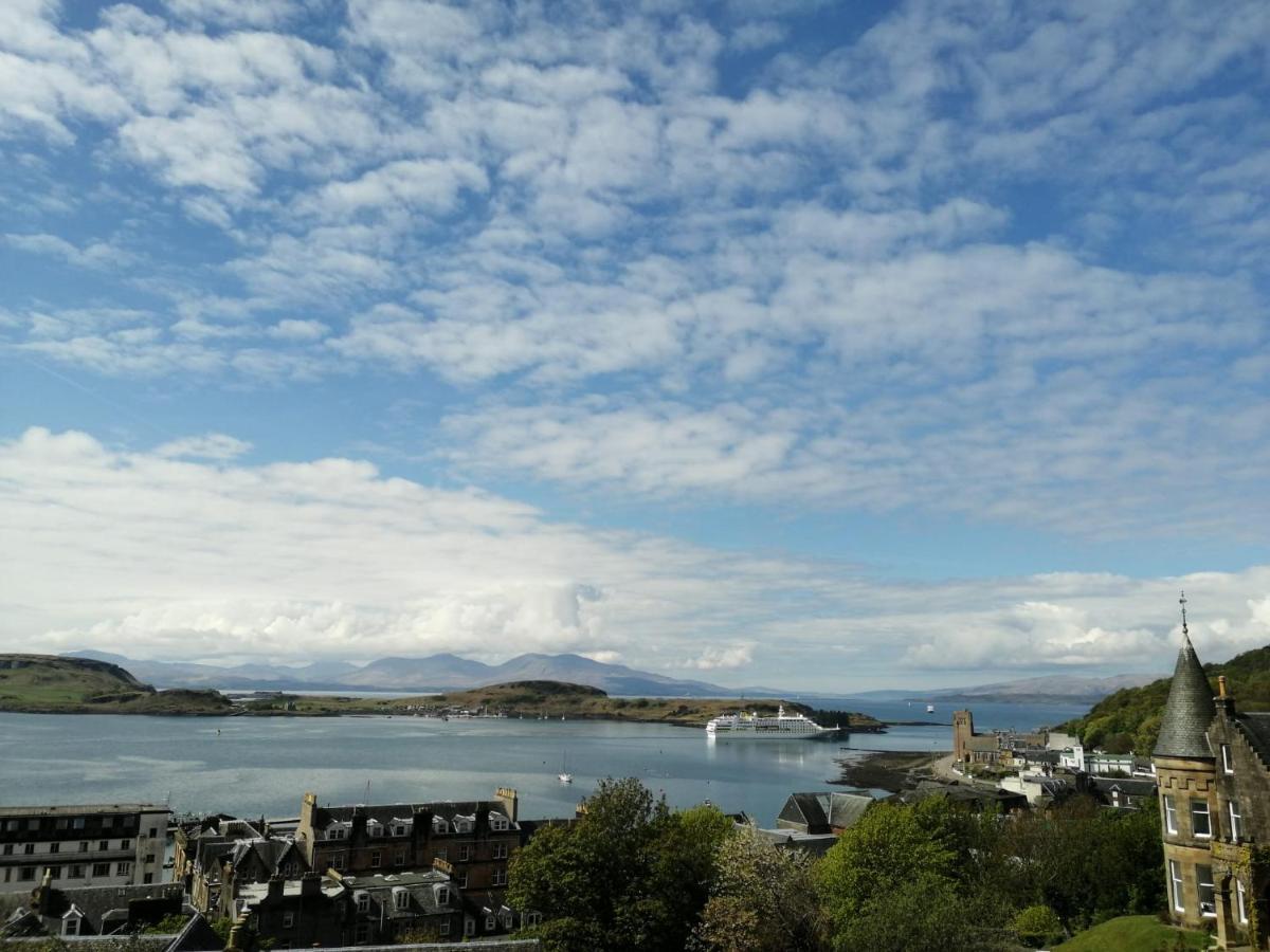 Central Oban Studio With Stunning View Extérieur photo